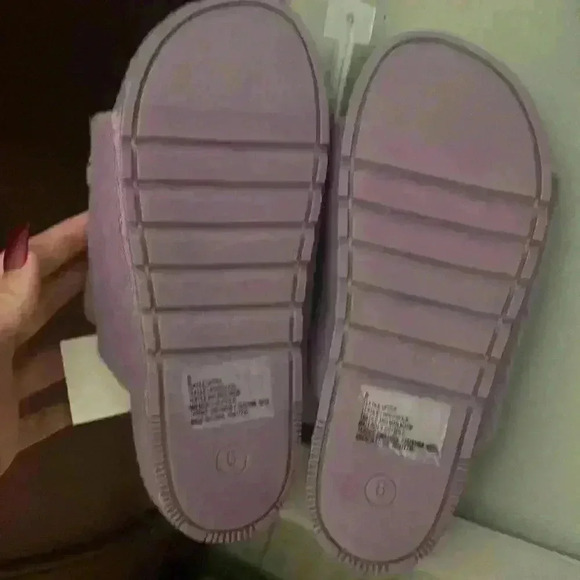 Target NWT Super cute platform sandals Purple size 6 - Picture 3 of 6